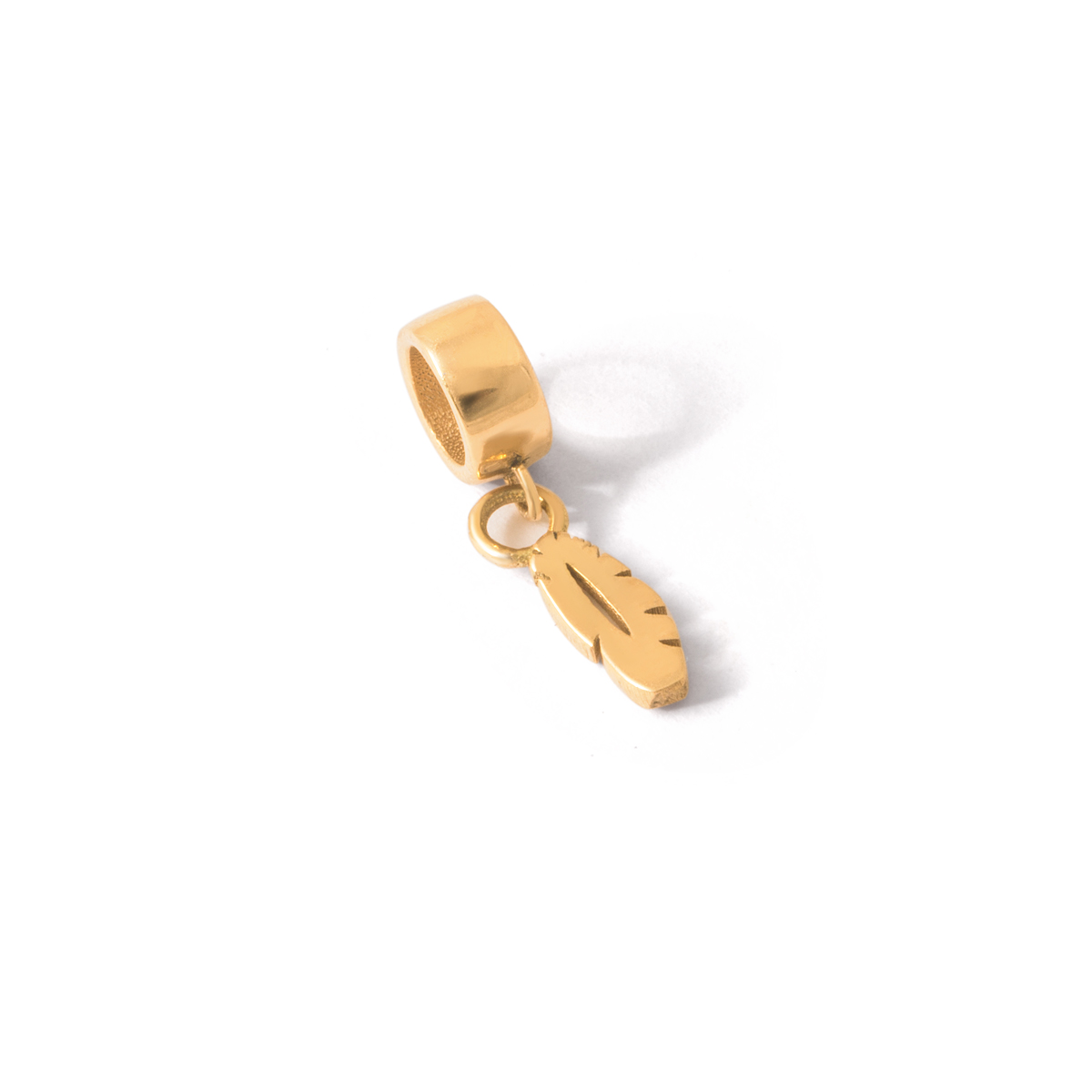 Pandora feather gold pendant g
