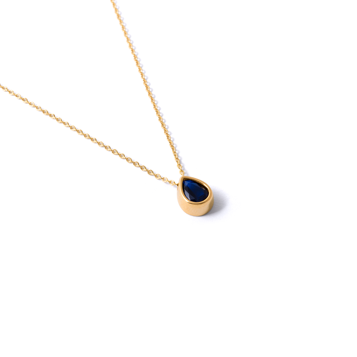 Narmela teardrop gold necklace g