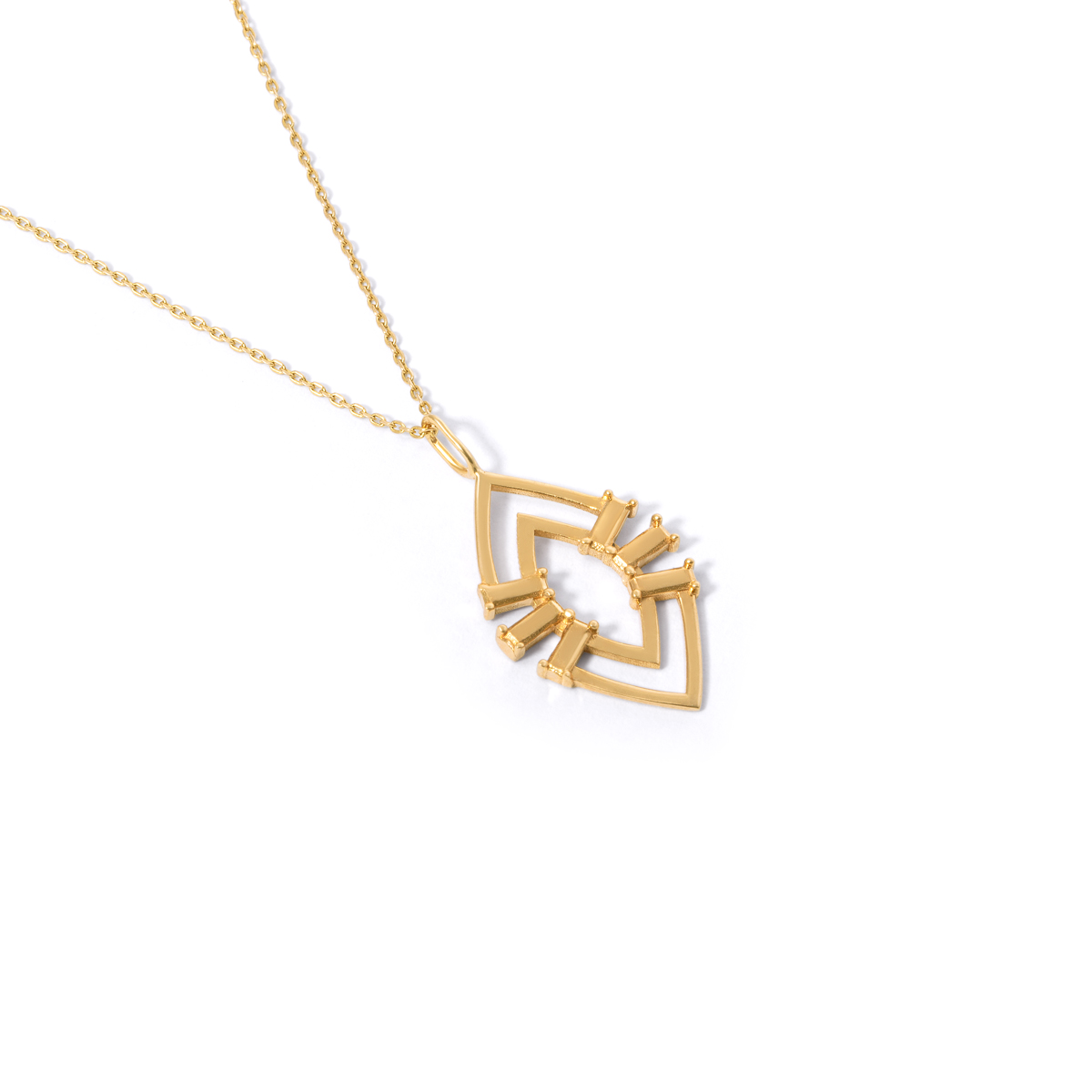 Charm gold necklaceg