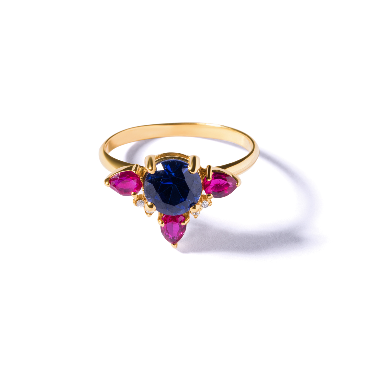 Artima gold ring g