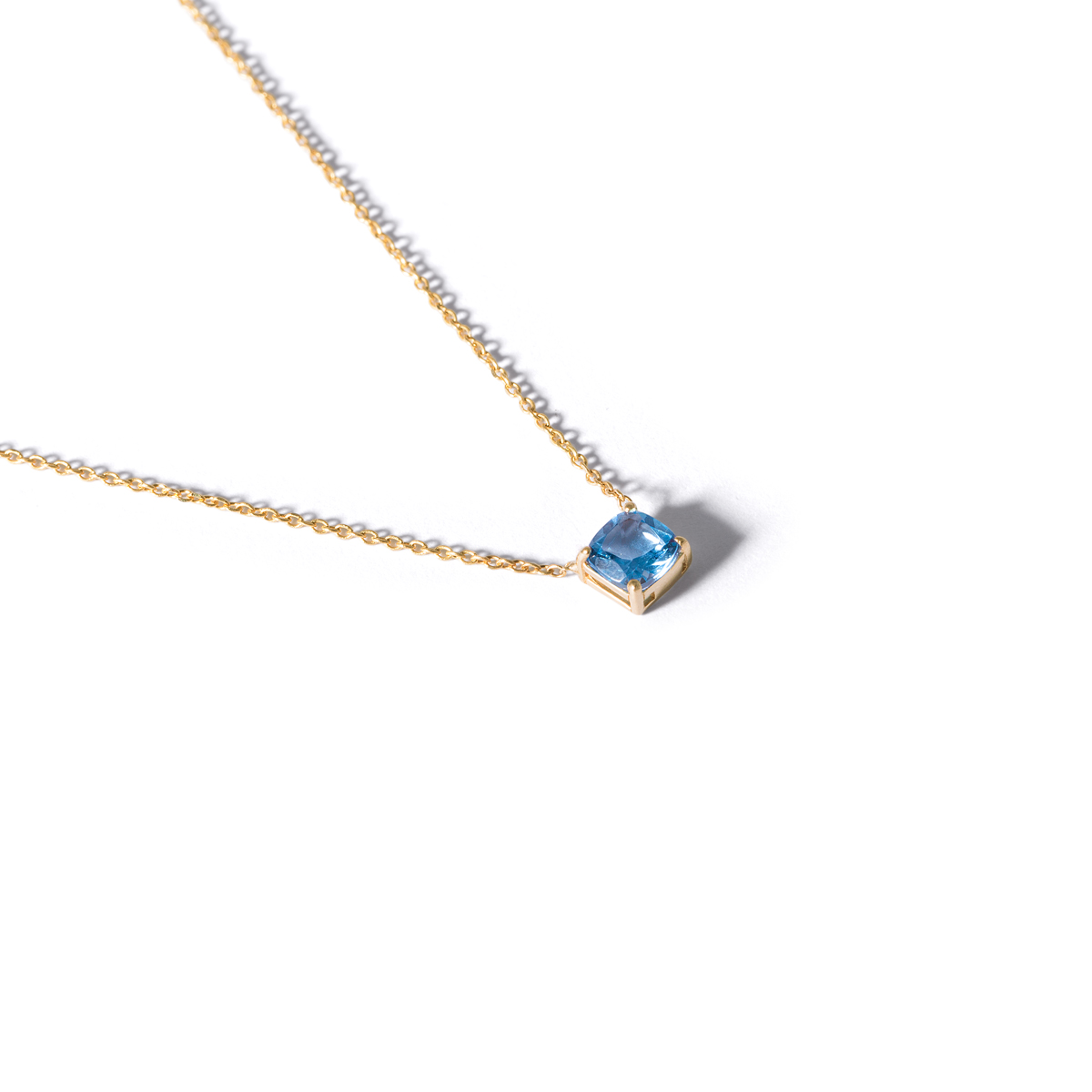 Nellie gold necklaceG