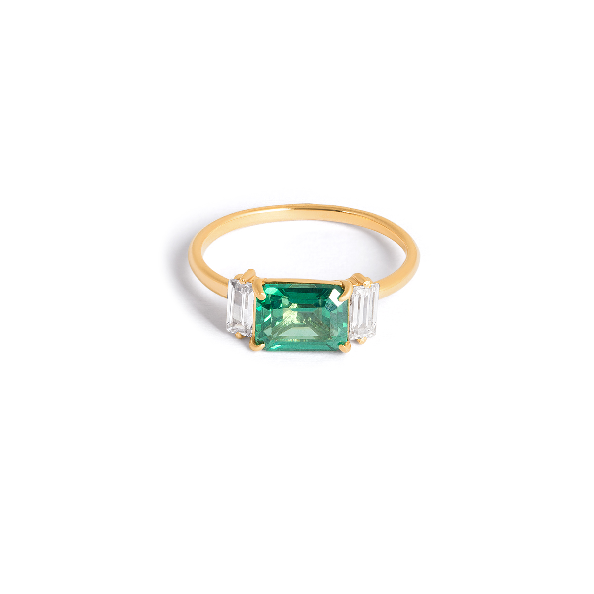 Nuje gold ringg