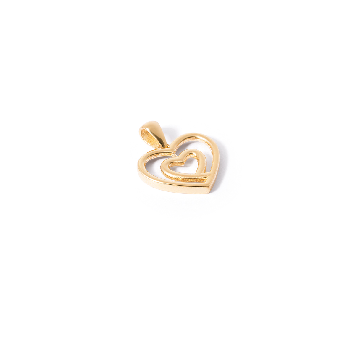 Gold pendant of the heart of Delvan g