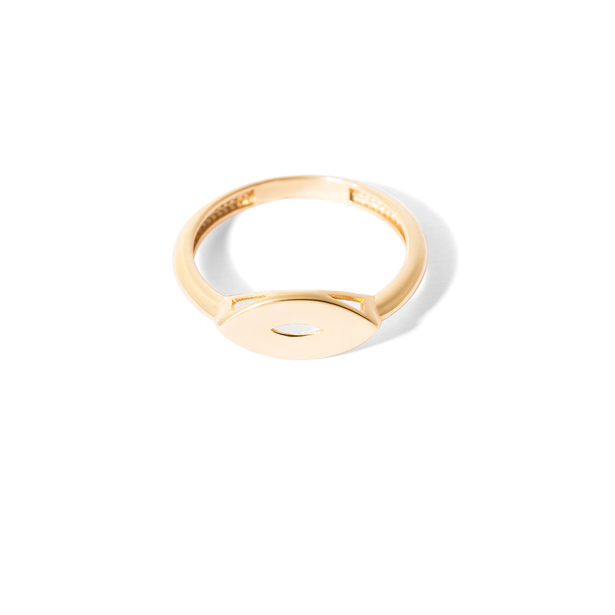Pinky gold ring g