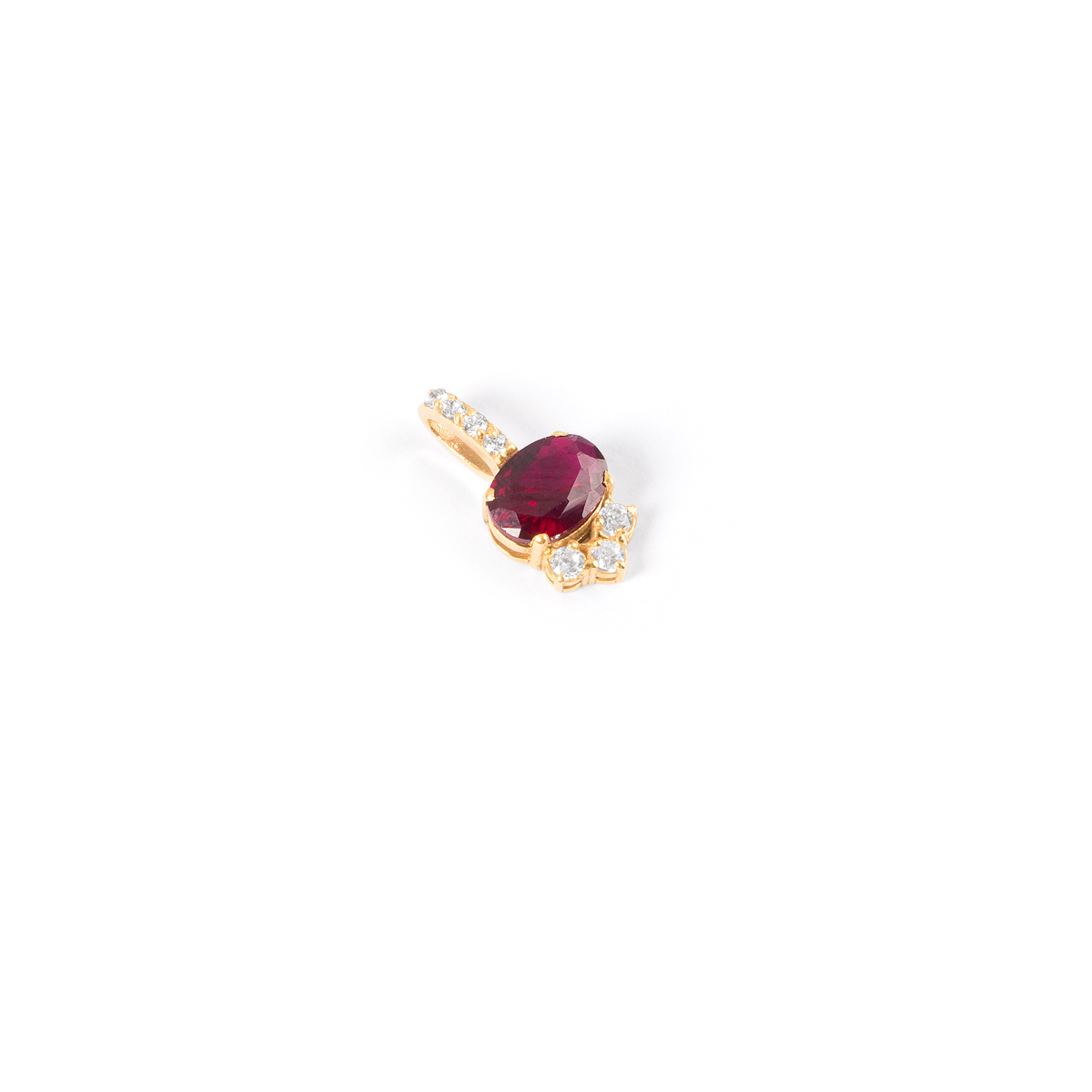 Rira red oval gold pendantG